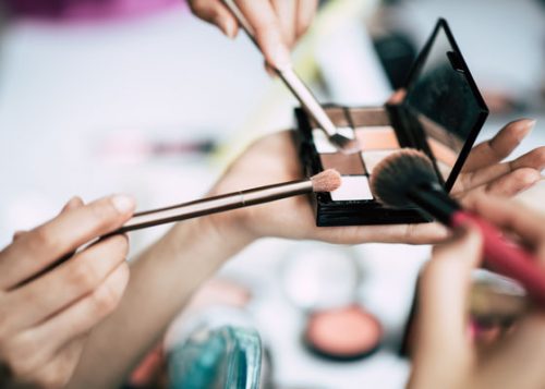 makeup artist courses